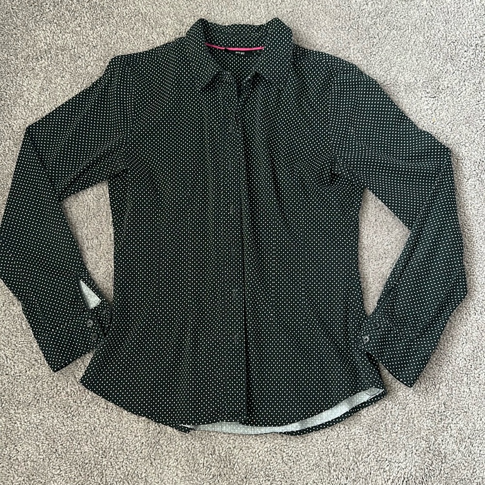 Fitted Collard Button Down Dress Shirt